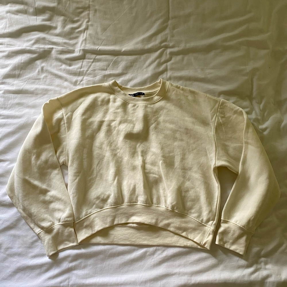 Cropped Cream Crewneck Sweatshirt